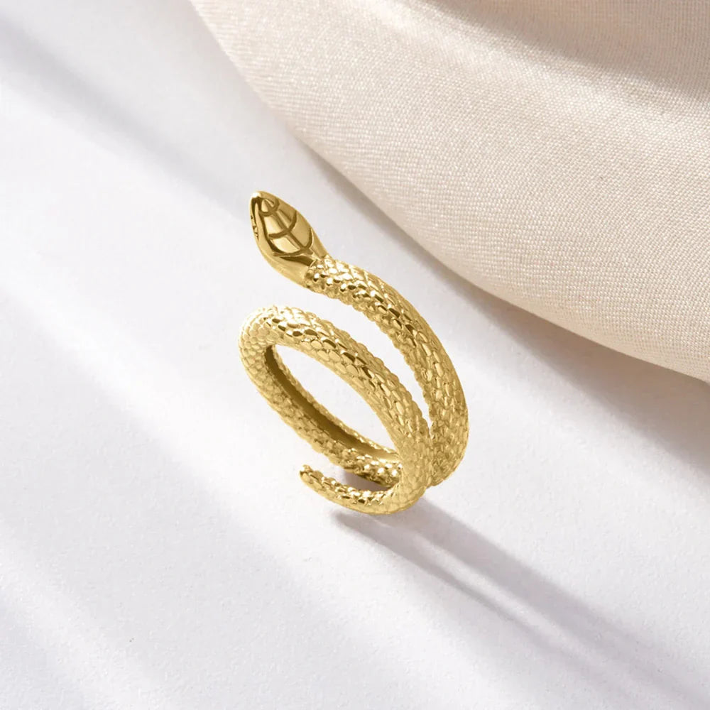 Venom Glow Serpent Ring