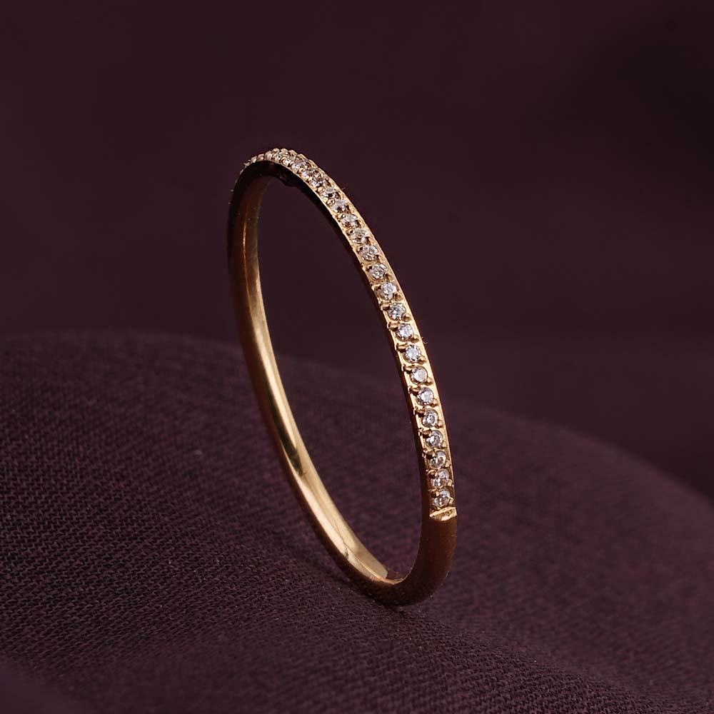 Delicate Stone Studded Band Ring
