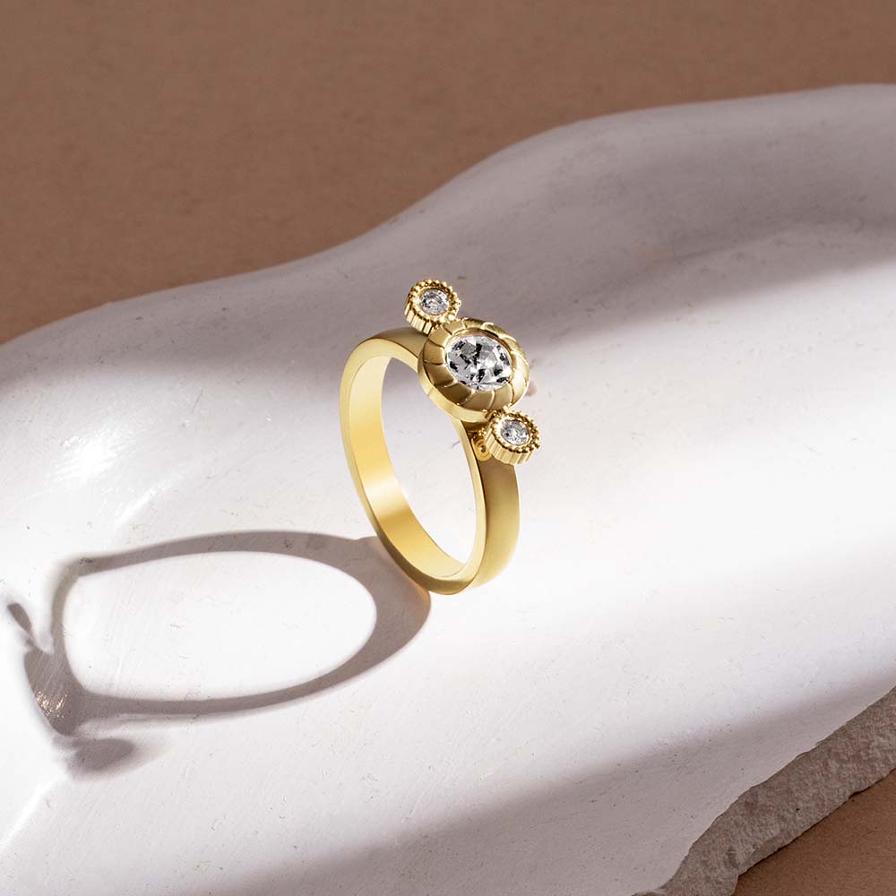 Classic Orbit Crest Ring