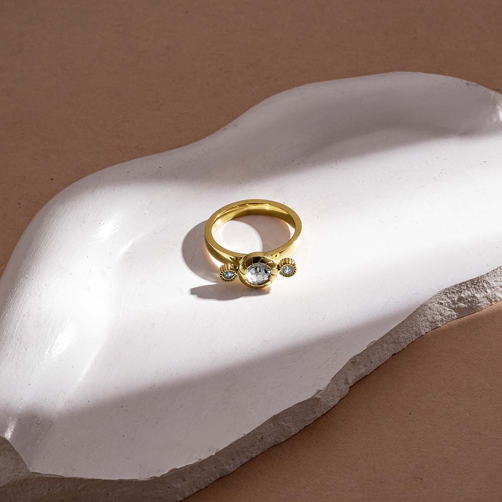 Classic Orbit Crest Ring
