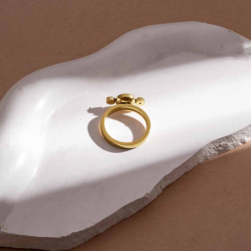 Classic Orbit Crest Ring