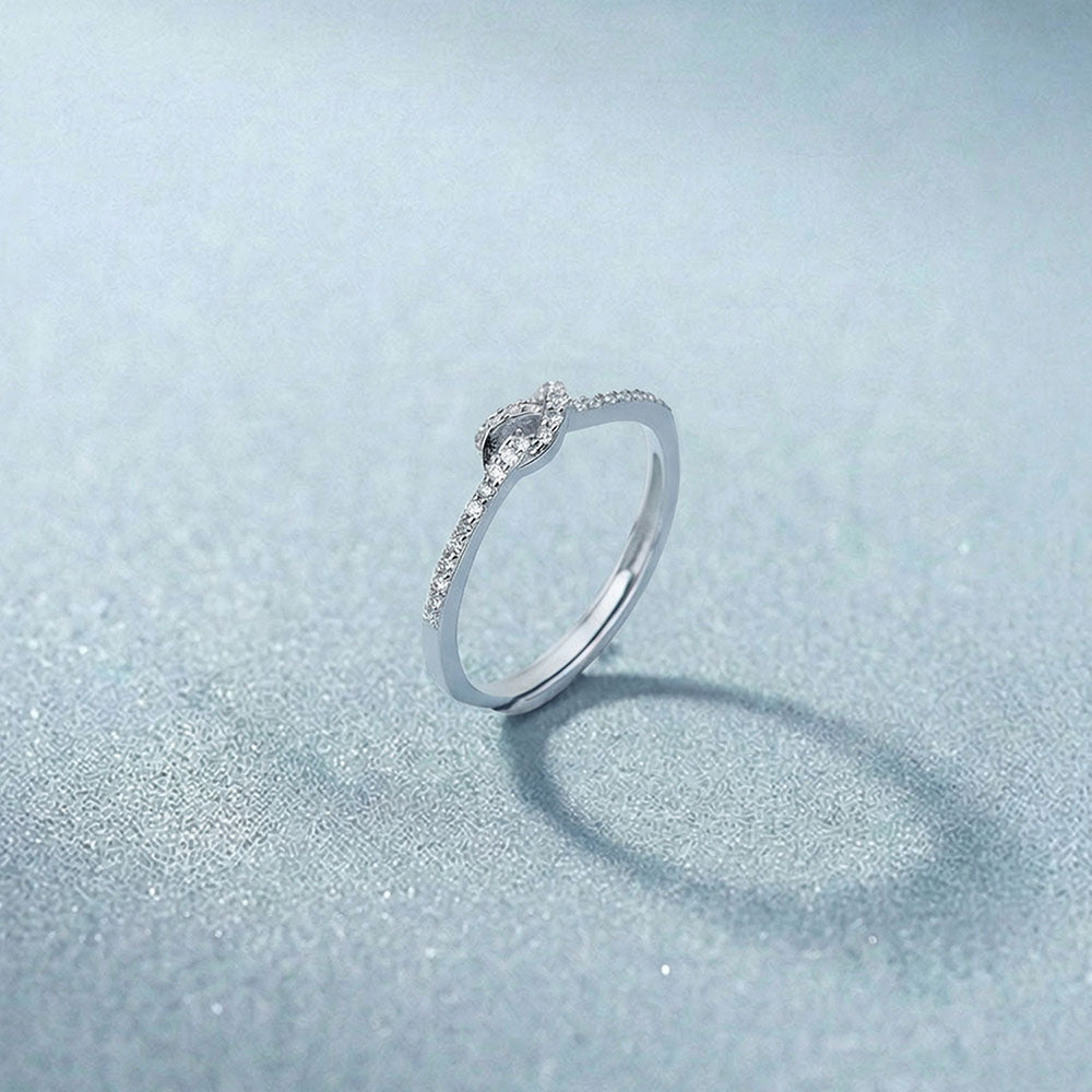 Luna Knot 925 Sterling Silver Ring