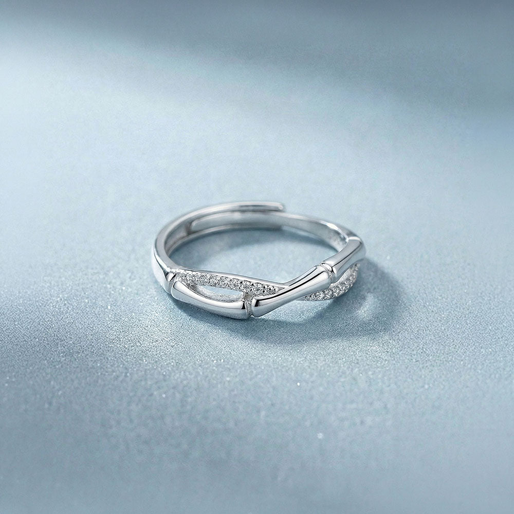 Interwind Subtle Spark 925 Sterling Silver Ring