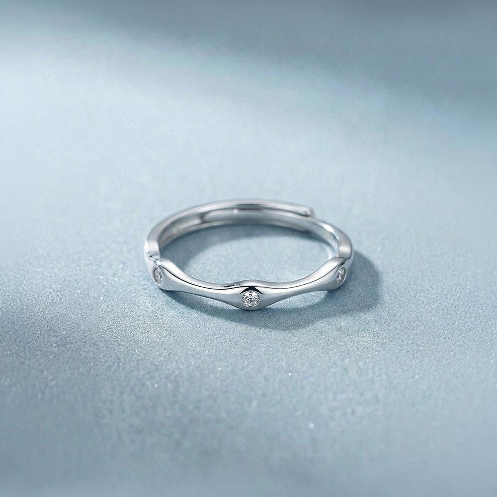 Crystal Linked 925 Sterling Silver Ring