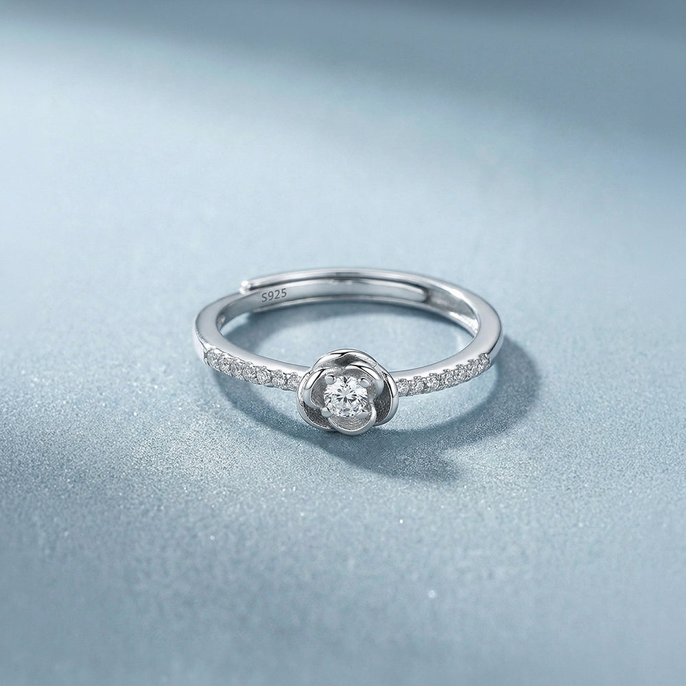 Petite Motif 925 Sterling Silver Ring