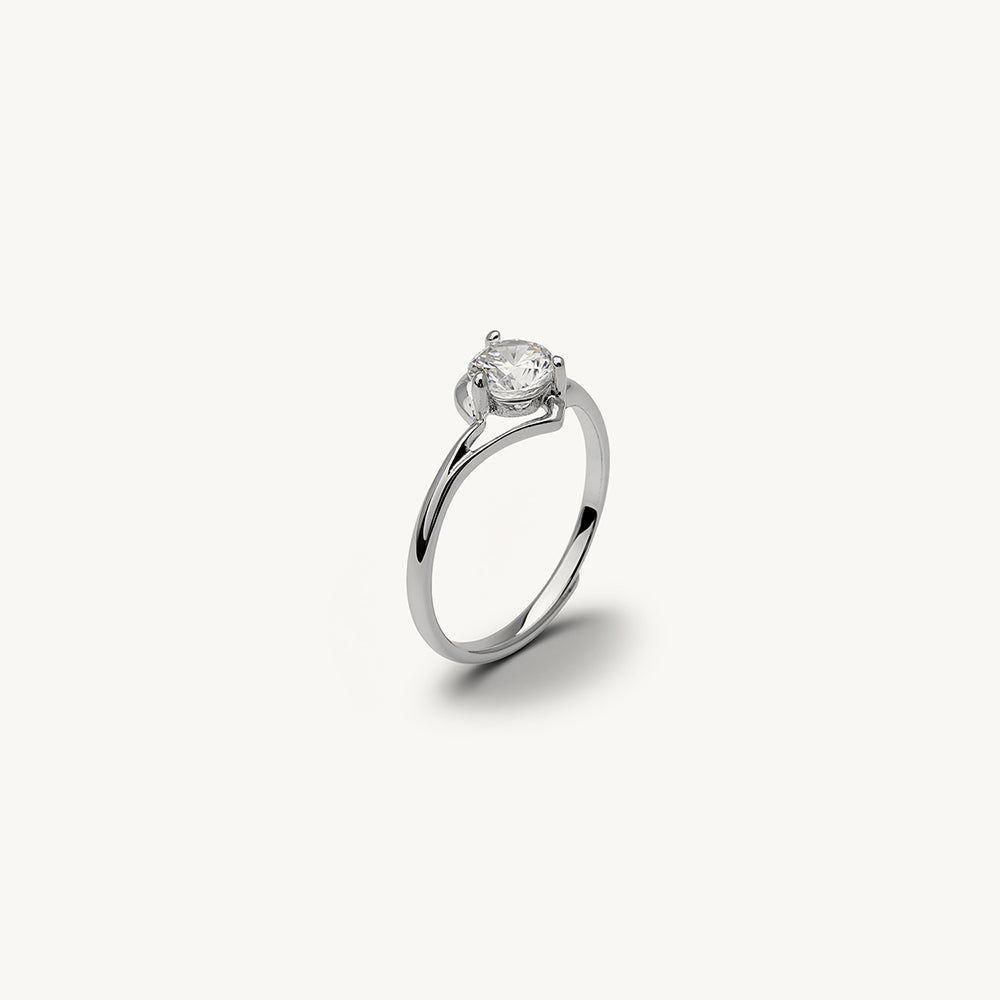 Elegant Solitaire 925 Sterling Silver Ring