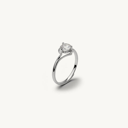 Elegant Solitaire 925 Sterling Silver Ring