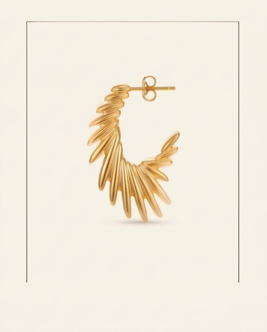 Elegant Gold Feather Earring