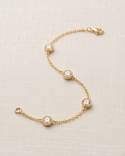 Round Diamond Minimalist Bracelet